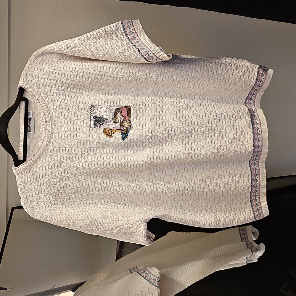 3/$15 Vintage Grandmacore Embroidered Knit Shirt Large